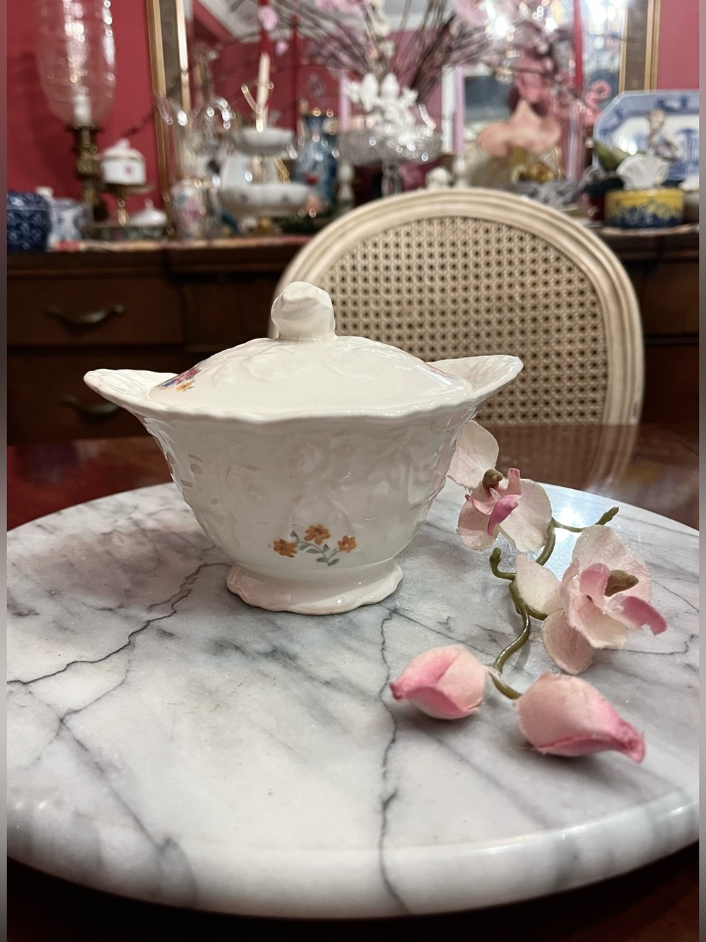 Covered Sugar Bowl with Lid